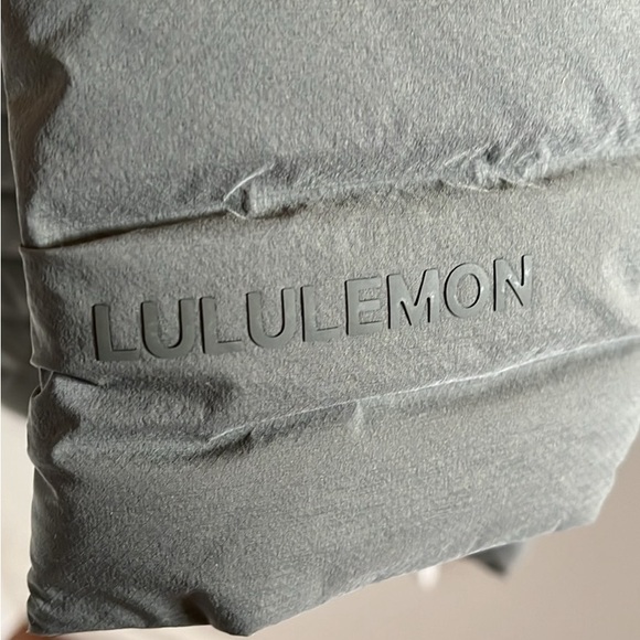 Lululemon Pack It Down Jacket - Picture 7 of 8